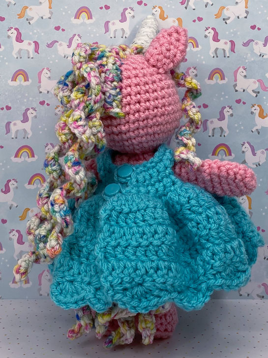 /2024/01/impkin-pinkie-pony/images/02ponyback.jpg